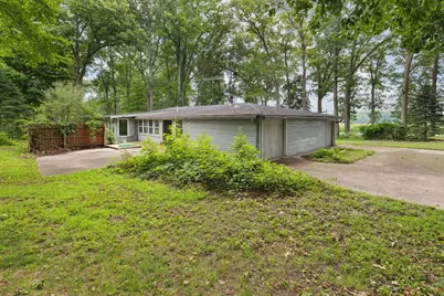 4396 Holloway, Adrian, MI 49221 - Photo 5