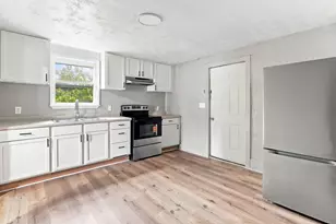 316 E Division St, Dowagiac, MI 49047 - Photo 15
