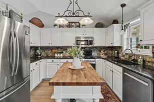 9959 W Sargent Rd, Fowlerville, MI 48836 - Photo 9