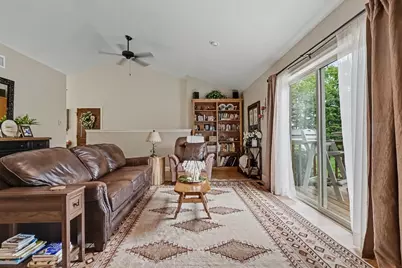 9959 W Sargent Road, Fowlerville, MI 48836 - Photo 7
