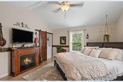9959 W Sargent Road, Fowlerville, MI 48836 - Photo 13