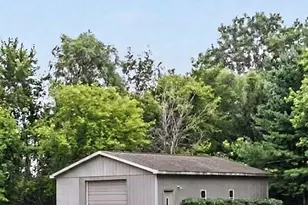 9959 W Sargent Rd, Fowlerville, MI 48836 - Photo 37