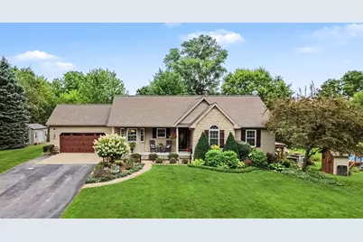 9959 W Sargent Road, Fowlerville, MI 48836 - Photo 3