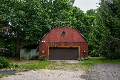 4315 Hipps Hollow Road, Eau Claire, MI 49111 - Photo 19