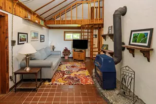 4315 Hipps Hollow Rd, Eau Claire, MI 49111 - Photo 5