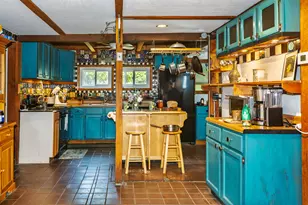 4315 Hipps Hollow Rd, Eau Claire, MI 49111 - Photo 7