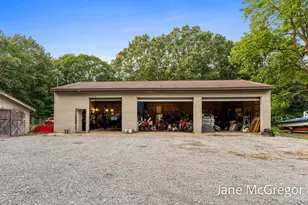 13727 Cleveland St, Nunica, MI 49448 - Photo 3