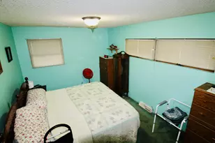 447 Riverside Dr, Watervliet, MI 49098 - Photo 3
