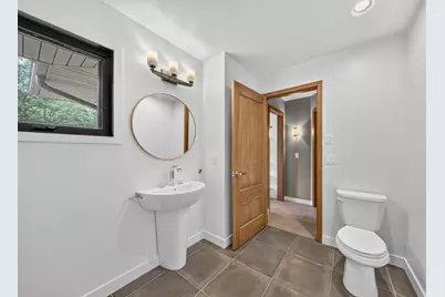 2246 Shelter Pointe Drive, Kalamazoo, MI 49008 - Photo 73