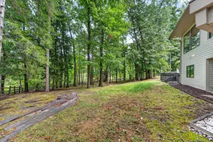 2246 Shelter Pointe Dr, Kalamazoo, MI 49008 - Photo 83