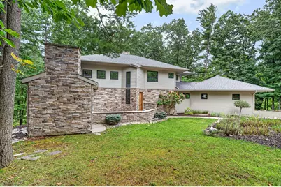 2246 Shelter Pointe Drive, Kalamazoo, MI 49008 - Photo 91