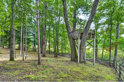2246 Shelter Pointe Drive, Kalamazoo, MI 49008 - Photo 87