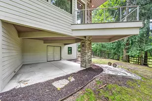 2246 Shelter Pointe Dr, Kalamazoo, MI 49008 - Photo 81