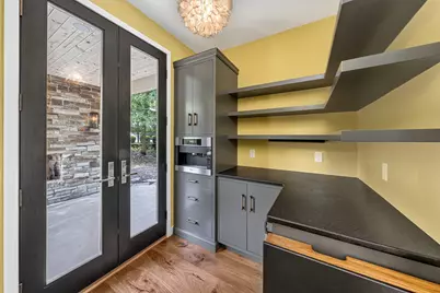 2246 Shelter Pointe Drive, Kalamazoo, MI 49008 - Photo 25