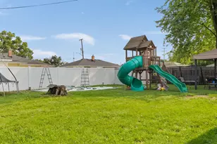 825 Den Hertog St SW, Wyoming, MI 49509 - Photo 25