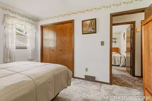 7917 Birchwood Ave, Jenison, MI 49428 - Photo 21