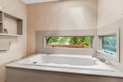 9808 Oak Forest Circle, Kalamazoo, MI 49009 - Photo 21