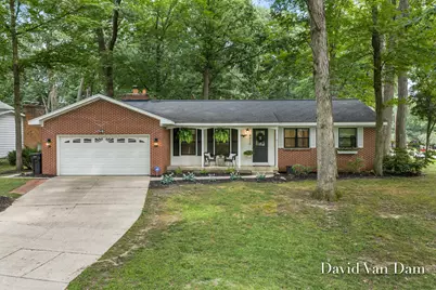 4930 Poinsettia Avenue SE, Kentwood, MI 49508 - Photo 45