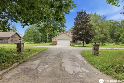 5303 Tiffany Avenue NE, Rockford, MI 49341 - Photo 5