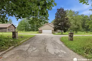 5303 Tiffany Ave NE, Rockford, MI 49341 - Photo 5