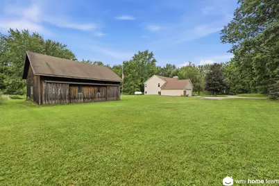 5303 Tiffany Avenue NE, Rockford, MI 49341 - Photo 7