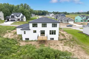 1839 Stratford Ln NW, Grand Rapids, MI 49534 - Photo 45