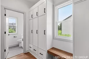 1839 Stratford Ln NW, Grand Rapids, MI 49534 - Photo 17