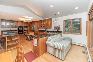 34150 Hunters Row, Farmington Hills, MI 48331 - Photo 33