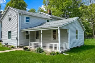 327 N Robinson St, Schoolcraft, MI 49087 - Photo 3