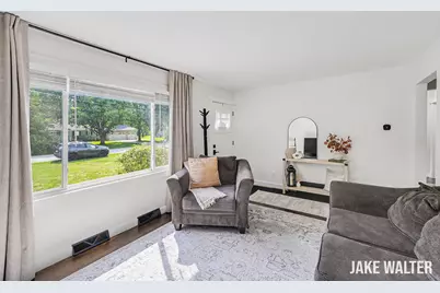 7555 22nd Avenue, Jenison, MI 49428 - Photo 3