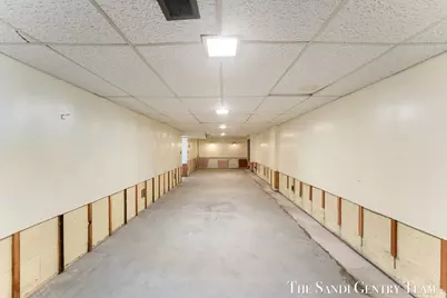 1015 Taylor Avenue, Grand Haven, MI 49417 - Photo 25