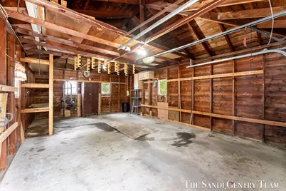 1015 Taylor Avenue, Grand Haven, MI 49417 - Photo 27