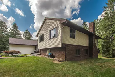 12575 Green Tree Trail, South Lyon, MI 48178 - Photo 3