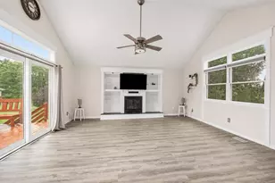 10881 Hoffman Rd, Three Rivers, MI 49093 - Photo 5