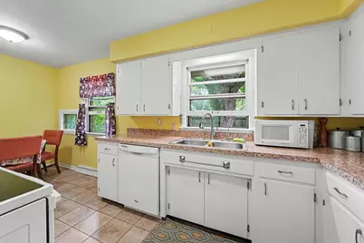 1507 Langley Avenue, Saint Joseph, MI 49085 - Photo 11