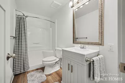 2637 Stockwood Drive NE, Grand Rapids, MI 49505 - Photo 19