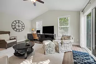 2637 Stockwood Dr NE, Grand Rapids, MI 49505 - Photo 5