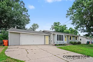 5098 Wallingford Dr NW, Comstock Park, MI 49321 - Photo 27