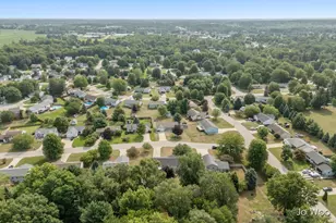 11395 Hunters Meadow Dr, Allendale, MI 49401 - Photo 43