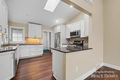 4942 N Quail Crest Drive SE, Grand Rapids, MI 49546 - Photo 13