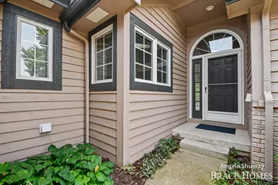 4942 N Quail Crest Drive SE, Grand Rapids, MI 49546 - Photo 3
