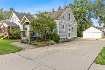 1257 Hillcrest Avenue NW, Grand Rapids, MI 49504 - Photo 3