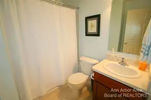 3012 Orinoco Ln, Ypsilanti, MI 48197 - Photo 9