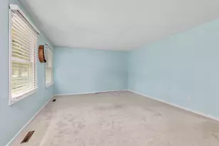 140 W Oak St, Fruitport, MI 49415 - Photo 5