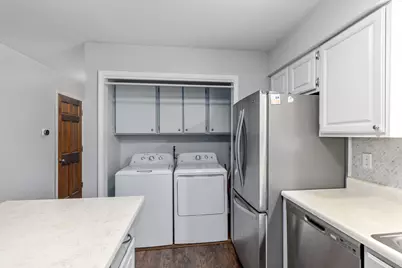 140 W Oak Street, Fruitport, MI 49415 - Photo 9