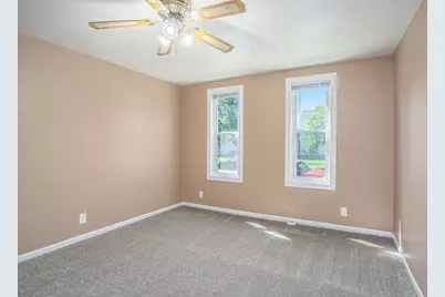1448 Broadway Avenue NW, Grand Rapids, MI 49504 - Photo 5