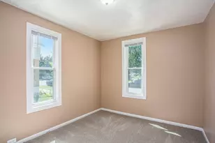 1448 Broadway Ave NW, Grand Rapids, MI 49504 - Photo 7