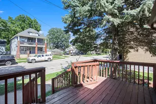 1448 Broadway Ave NW, Grand Rapids, MI 49504 - Photo 3