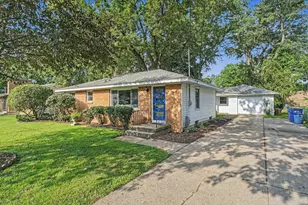 527 Fairfield Ave NW, Grand Rapids, MI 49504 - Photo 3
