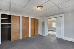 837 4th St NW, Grand Rapids, MI 49504 - Photo 27